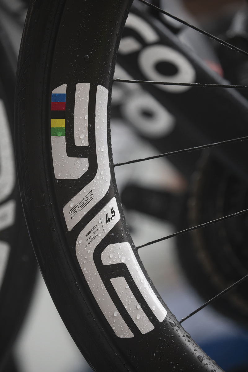 Tre Valli Varesine 2024 - Close up of the world champion’s bike wheel
