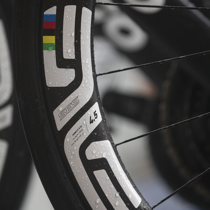 Tre Valli Varesine 2024 - Close up of the world champion’s bike wheel