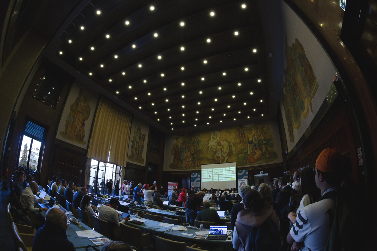 Tre Valli Varesine 2025 - The Sala Stampa with the press conference in full swing