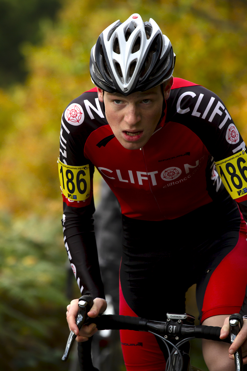 UK National Hill Climb Championships 2015 - Eugene Cross look up at the climb ahead of him