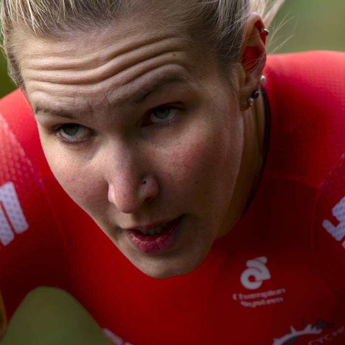 UK National Hill Climb Championships 2015 - A close up of Hayley Simmonds tackling the hill