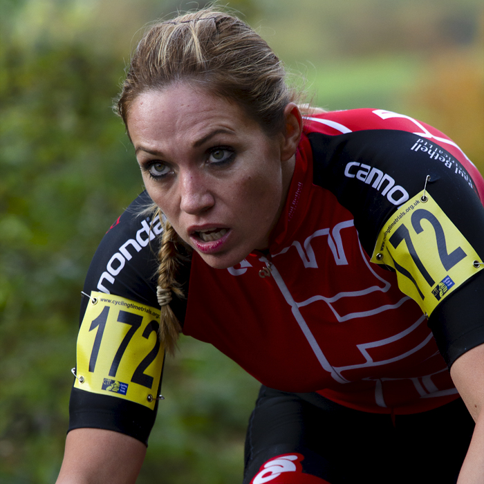 UK National Hill Climb Championships 2015 - Jessica Roberts looks upwards at the hill ahead